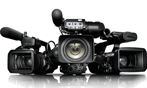 Broadcast cameras for livestreaming